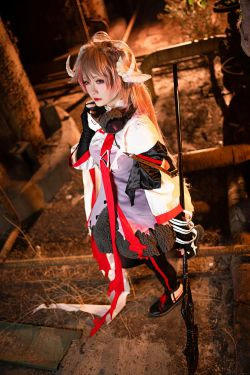 [COS福利] Coser小姐姐星之迟迟 - 明日方舟《艾雅法拉》(15P)-COS