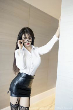 [秀人XIUREN] No.2976 南初妹妹(53P)-丝袜