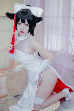 [COS福利] 日奈娇 - 高雄獒红 白旗袍(17P)-旗袍