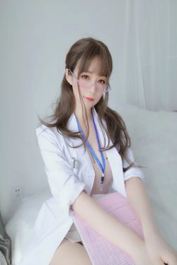 [COS福利] Coser小姐姐白银 - 私人医生(159P)-医生