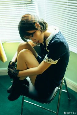 [COS福利] 动漫博主阿了个fifi - 复古(11P)-清纯,少女