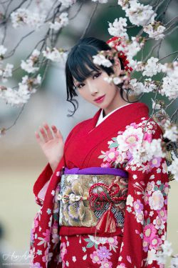 [COS福利] Hane Ame 雨波 - 赤紅和服(38P)-和服