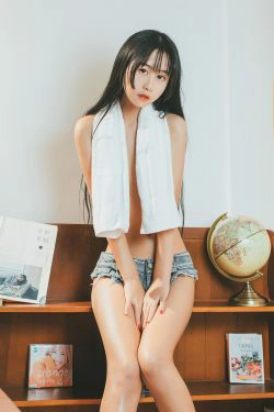 [COS福利] 阳光美少女萌芽儿o0 - 少女午后(40P)-热裤,少女,性感