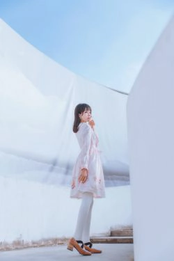 [COS福利] 桜桃喵 - 清新之三月(16P)-唯美,清纯,少女