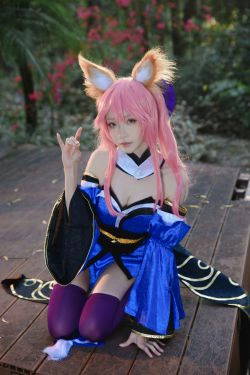 [COS福利] 长腿Coser青青子Js - 镇魔曲夜樱 玉藻前(13P)-COS