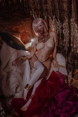 [COS福利] 人气Coser二佐Nisa - fate玛修舞娘(39P)-COS