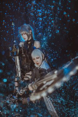 [COS福利] 微博萌妹蓝小沂KiKi - 明日方舟 幽灵鲨(8P)-COS