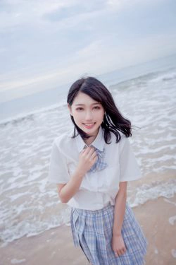 [COS福利] 周叽是可爱兔兔 - 海边jk(35P)-海边,JK