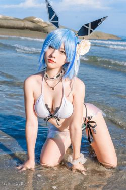 [COS福利] Messie Huang - Gascogne swimsuit(20P)-沙滩,海边