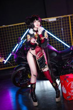 [COS福利] 动漫博主G44不会受伤 - 春鹏饺子外卖小妹(24P)-COS