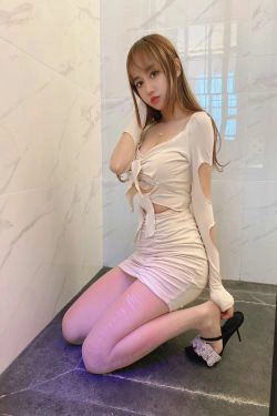[COS福利] 斗鱼米线线sama - 浴室丝袜(14P)-丝袜