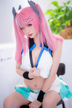 [COS福利] Coser小姐姐星之迟迟 - 布莱默顿网球(45P)-COS