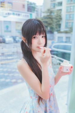 [COS福利] 桜桃喵 - 甜甜之冰淇淋(12P)-清纯,少女