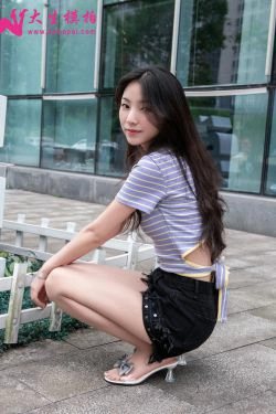 [大生模拍] NO.185 小蕾 可爱高跟鞋(42P)-美腿