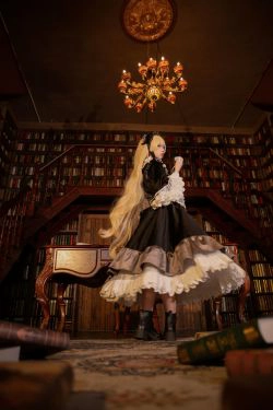[网红COSER写真] 动漫博主G44不会受伤 - gosick(17P)-COS