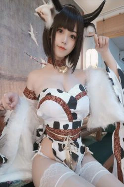 [网红COSER写真] 萌系小姐姐蜜汁猫裘 - 奶牛(30P)-COS