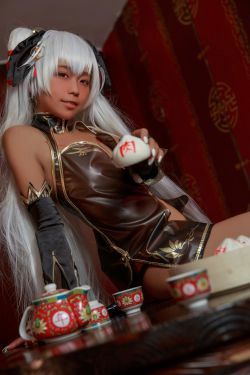 [网红COSER写真] 动漫博主G44不会受伤 - 褐色旗袍娘(18P)-COS