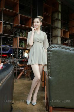 [IESS异思趣向] 丝享家 832：九妹《可甜可盐大长腿》 丝袜美腿套图(85P)-长腿,御姐