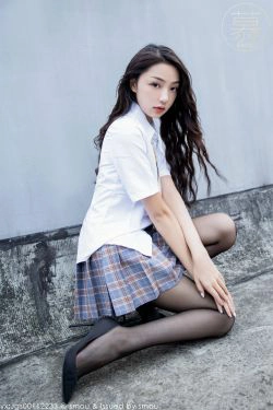 [丝慕SMOU] 蜜系列 M017 诗晴 丝袜美腿套图(82P)-黑丝