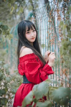 [喵糖映画] VOL.453 红与黑 写真套图(30P)-清纯,少女