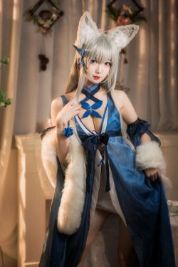 [网红COSER写真] 动漫博主封疆疆v - 信浓(38P)-COS