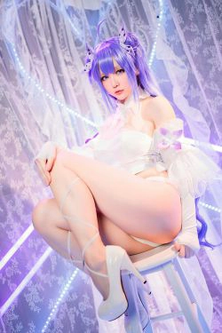 [网红COSER写真] Coser小姐姐星之迟迟 - 纯白と漆黑《独角兽》(24P)-COS