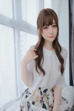 [网红COSER写真] Coser小姐姐白银 - 肉丝人妻(110P)-丝袜,少妇