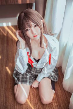 [网红COSER写真] Sally Dorasnow - Sayu(61P)-校服