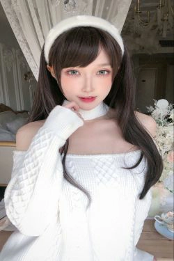[网红COSER写真] 动漫博主阿包也是兔娘 - 纯欲女友(34P)-女友