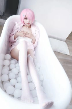 [网红COSER写真] eloise软软 - 纯欲拉姆(40P)-COS