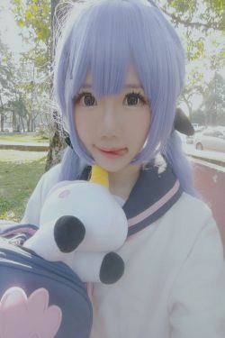 [网红COSER写真] Sally Dorasnow - Unicorn JK Set(34P)-COS