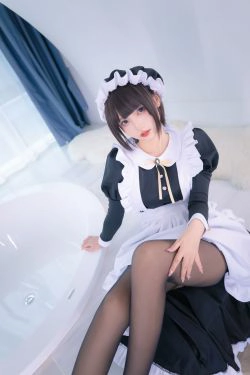 [网红COSER写真] 萝莉神楽板真冬之愛のラビリンス2(150P)-COS