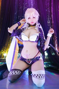 [网红COSER写真] Coser萱-KaYa - 阿尔托莉雅 赛车(15P)-COS
