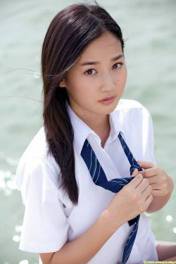 高嶋香帆《大胆で无防备な正统派美少女のピュアボディ》  [DGC] NO.1023(100P)-校服,外拍,极品,少女