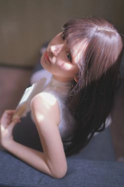 [网红COSER写真] 前羽_rr - 白丝旗袍(17P)-情趣内衣,萝莉