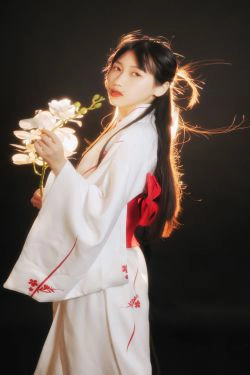 [网红COSER写真] 微博人气Coser不呆猫 - 和服(39P)-和服