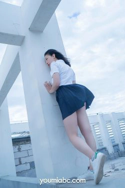 [尤蜜YouMiabc]  糖積-女摄影 蓝白物语(42P)-