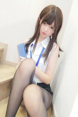 [福利COS] NAGISA魔物喵[fantia] - 仕事中～(13P)-黑丝