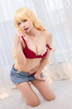 [福利COS] 微博妹子Momoko葵葵 - The Vagrant (薇薇安)(20P)-COS