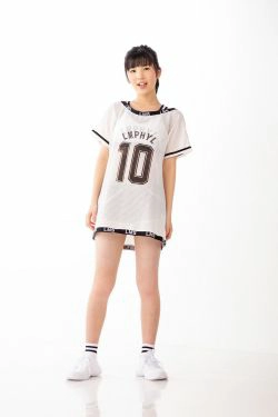 [Minisuka.tv] Ami Manabe 眞辺あみ - Fresh-idol Gallery 65(45P)-运动装