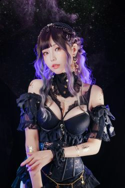 [福利COS] Ely_eee(ElyEE子) - Astrology Witch(33P)-COS