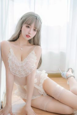 [福利COS] 斗鱼米线线sama写真 - 凡尔赛公主(52P)-蕾丝
