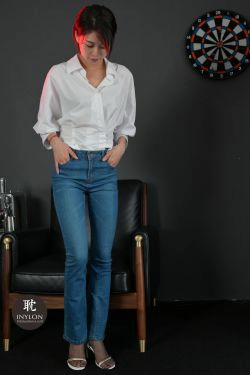 [IESS普惠集] 060 模特丘主管 《必杀技增赏版》(53P)-牛仔,紧身裤