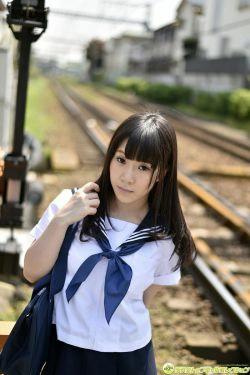 雨宮留菜《小柄な身長とはアンバランスなHカップ!!》 [DGC] NO.1202(100P)-校服,萝莉,日本少女