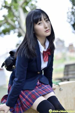平野聪子《黒髪ロングに透き通る美肌の正統派美少女!》 [DGC] NO.1214(100P)-校服,日本少女