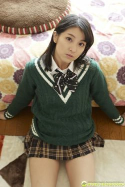 木嶋ゆり《制服が弾けるほどのムチムチボディで魅了！》 [DGC] NO.1244(100P)-萝莉,日本少女
