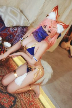 [网红COS] 动漫博主恩田直幸 - 玉藻前舞娘(9P)-COS