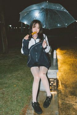 [网红COS] 动漫博主柒柒要乖哦 - 校服(40P)-学生装