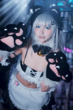 [网红COS] 是一只熊仔吗 - 碧蓝航线 哈曼(21P)-COS