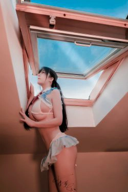 [网红COS] 网络红人樱晚gigi - 蓝色比基尼(25P)-